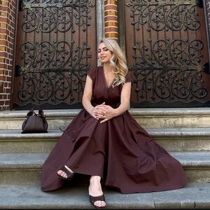Elegant V-Neck Maxi Dress in Deep Brown